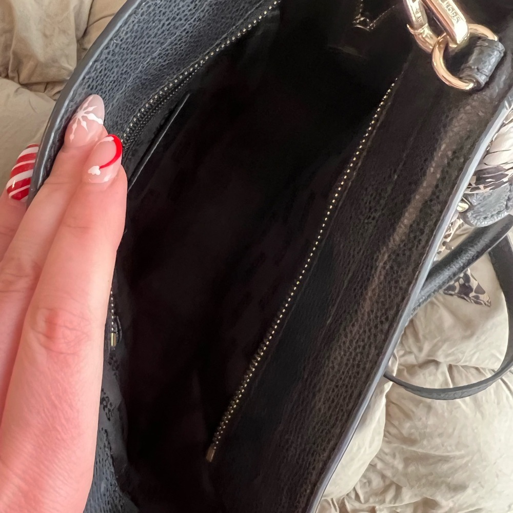 Michael Kors bag with Vince Camuto scarf. - Picture 3 of 3